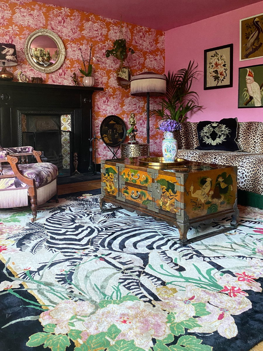 Zebra Waltz Black - Hand Tufted Rug