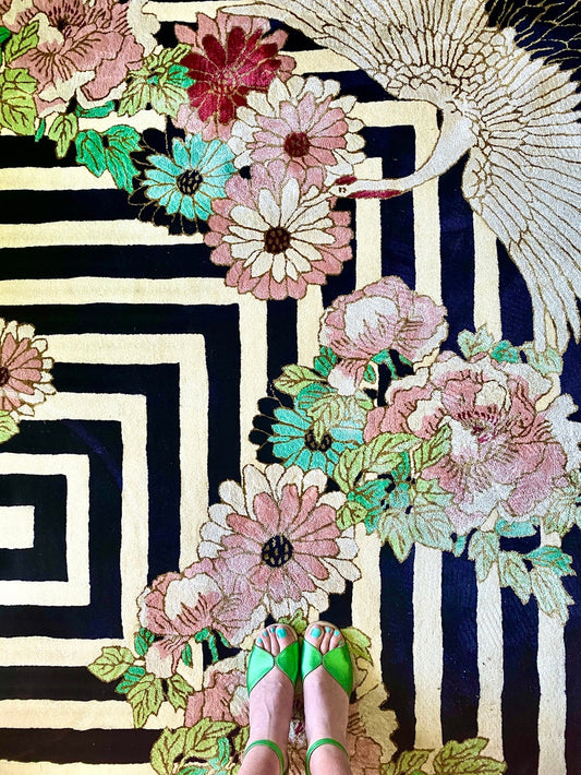 Kimono Noir - Hand Tufted Rug