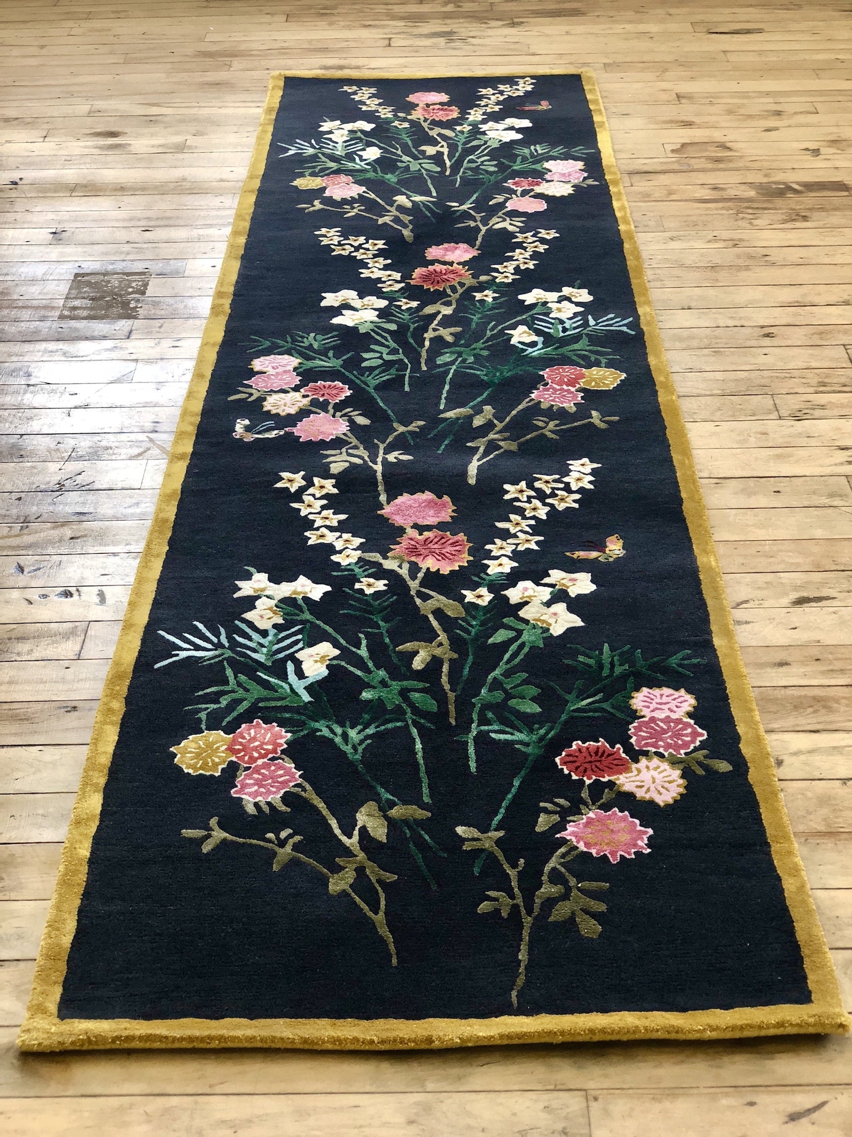 Wendy Morrison Flowers of Virtue Graphite Hand Tufted Rug, 5' x 8